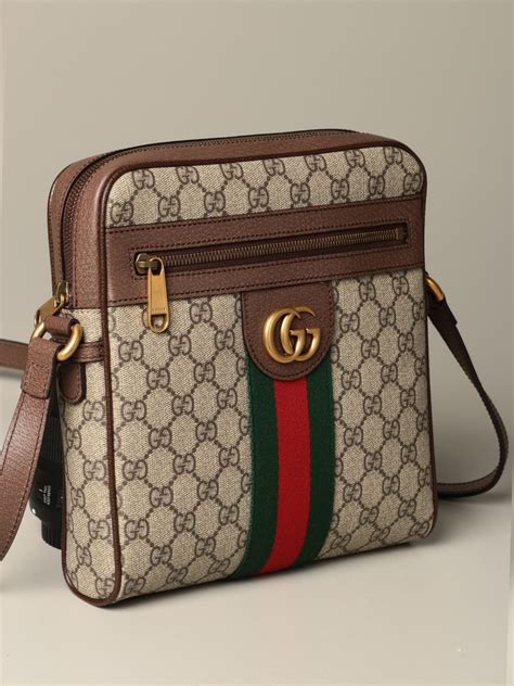 bolso gucci para hombre|Bolsos de Lujo para Hombre: Bolsos de Piel .